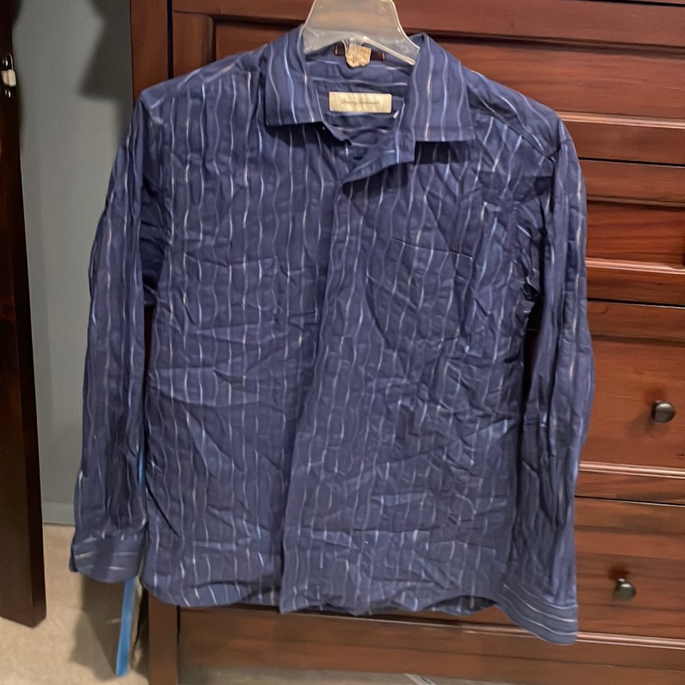 EUC Tommy Bahama 88% cotton 12% silk dress shirt
